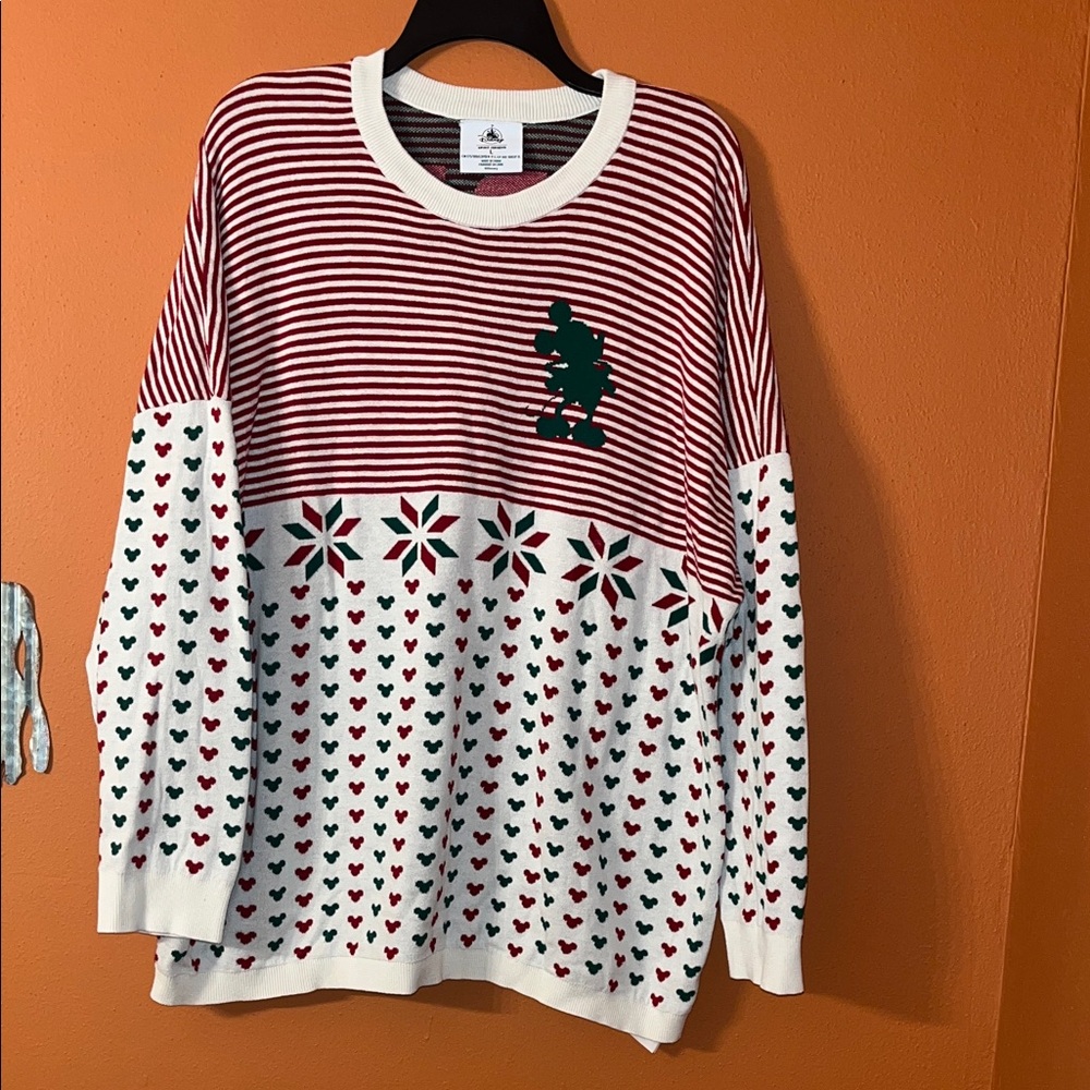 Disney Parks Spirit Jersey sweater Holidays Mickey Mouse Christmas L